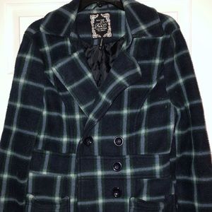 X-Large winter coat. Worn twice